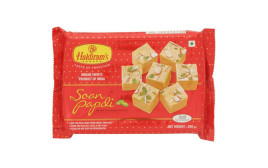 Haldiram's Nagpur Soan Papdi   Pack  500 grams
